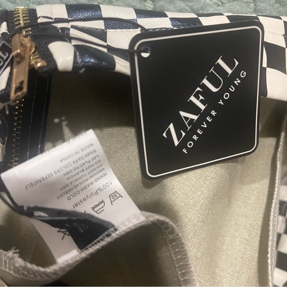 Retro 80s Style Checkered Black & White Vinyl Faux Leather Mini Skirt NWT ZAFUL - Picture 6 of 6